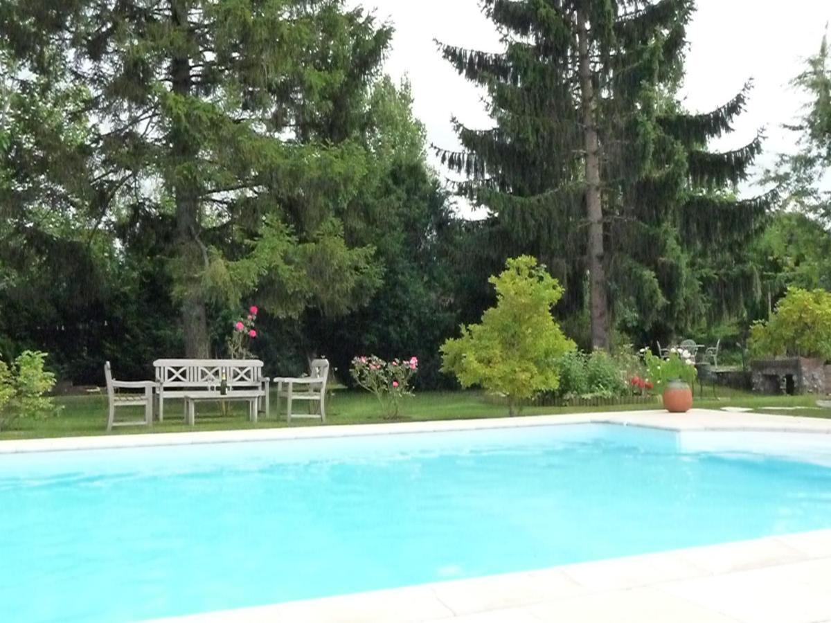 Gite Pause Au Jardin Piscine Chauffee Saint-Branchs Kültér fotó